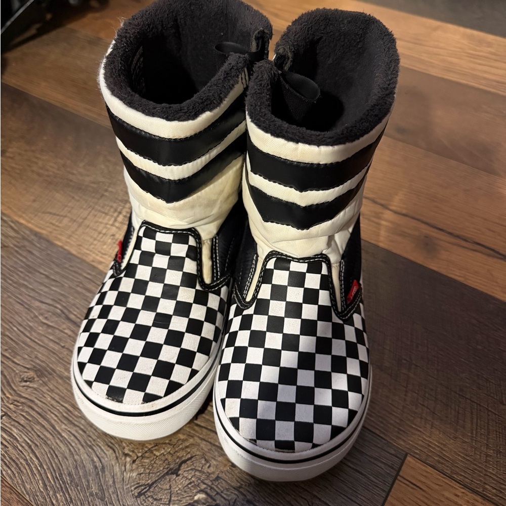 Vans Snow Boots